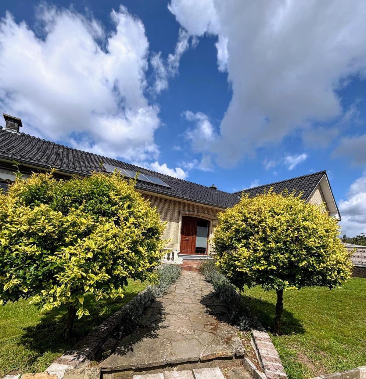 B&B Casa Roman & Vakantiewoning Voor 1 Pers Tot Max 32 Personen Zonhoven Exteriör bild