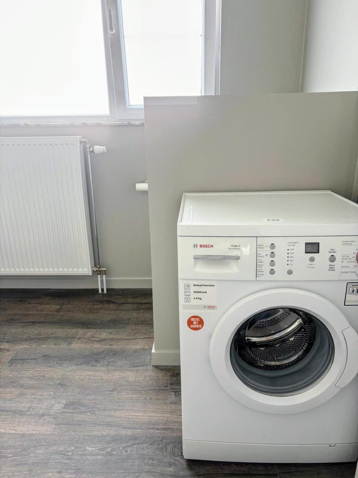 B&B Casa Roman & Vakantiewoning Voor 1 Pers Tot Max 32 Personen Zonhoven Exteriör bild