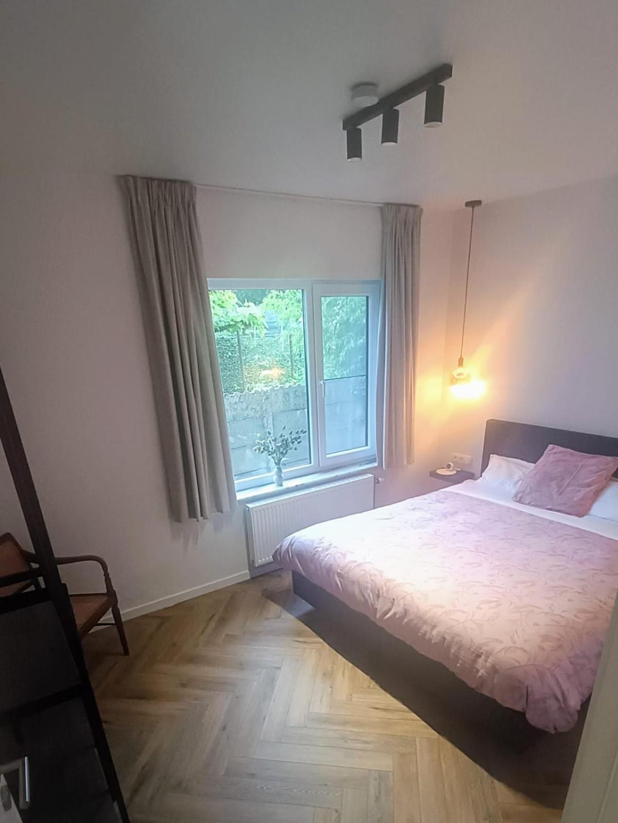 B&B Casa Roman & Vakantiewoning Voor 1 Pers Tot Max 32 Personen Zonhoven Exteriör bild