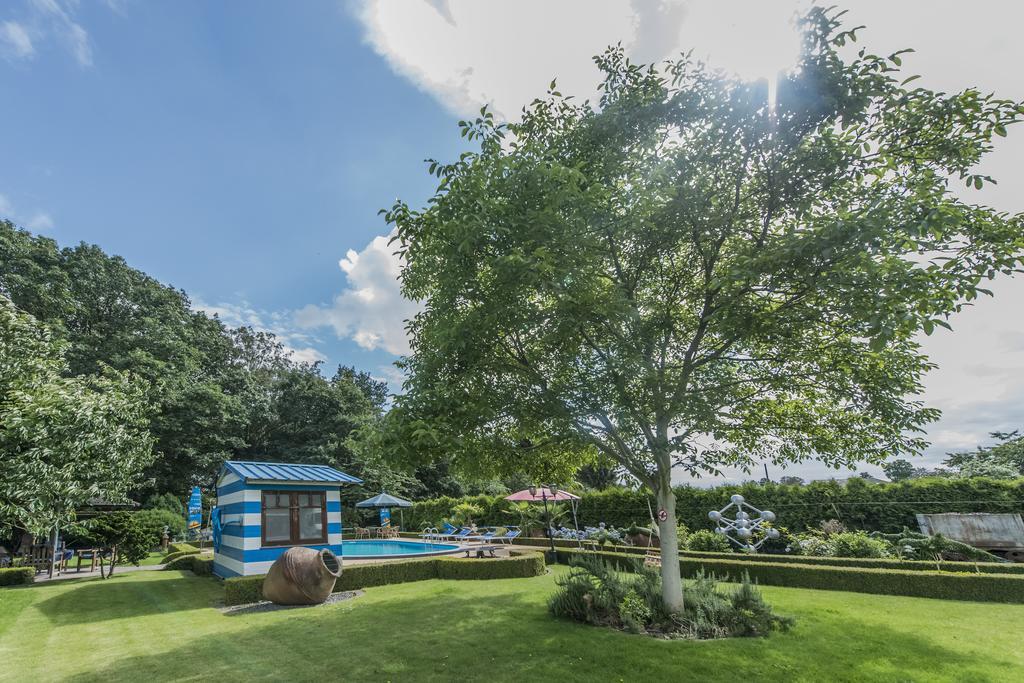 B&B Casa Roman & Vakantiewoning Voor 1 Pers Tot Max 32 Personen Zonhoven Exteriör bild