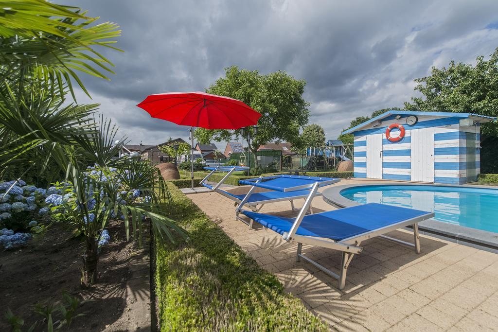 B&B Casa Roman & Vakantiewoning Voor 1 Pers Tot Max 32 Personen Zonhoven Exteriör bild