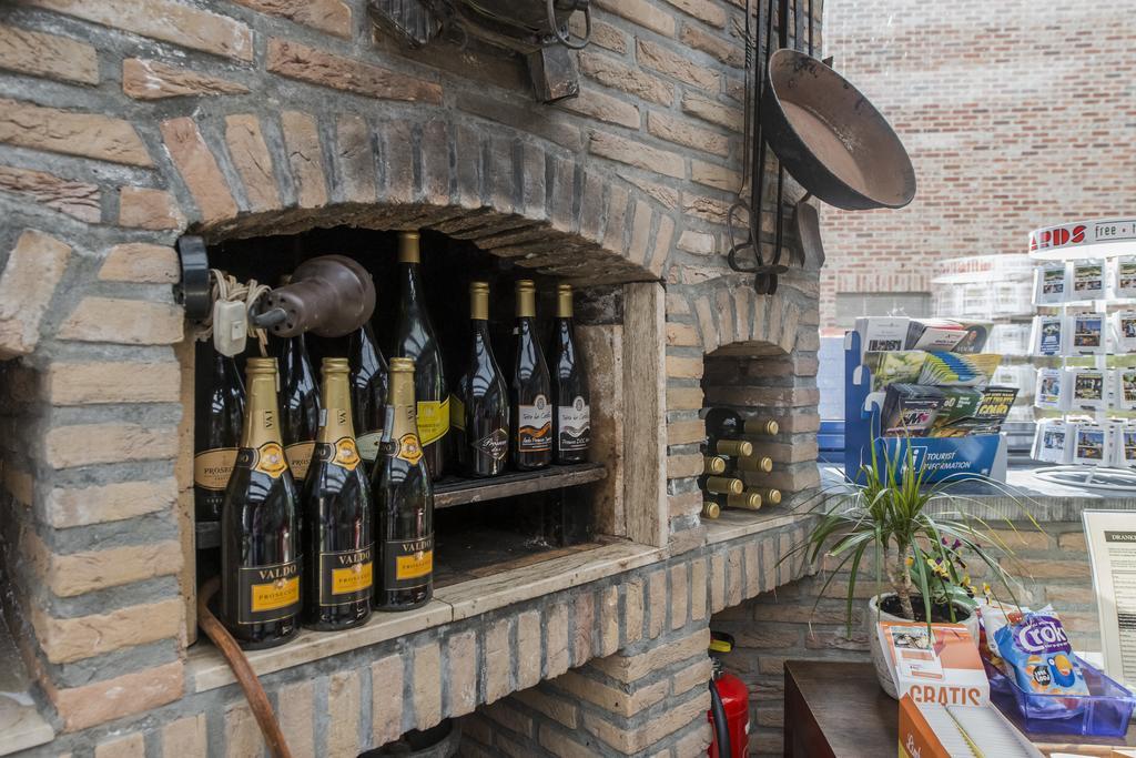 B&B Casa Roman & Vakantiewoning Voor 1 Pers Tot Max 32 Personen Zonhoven Exteriör bild