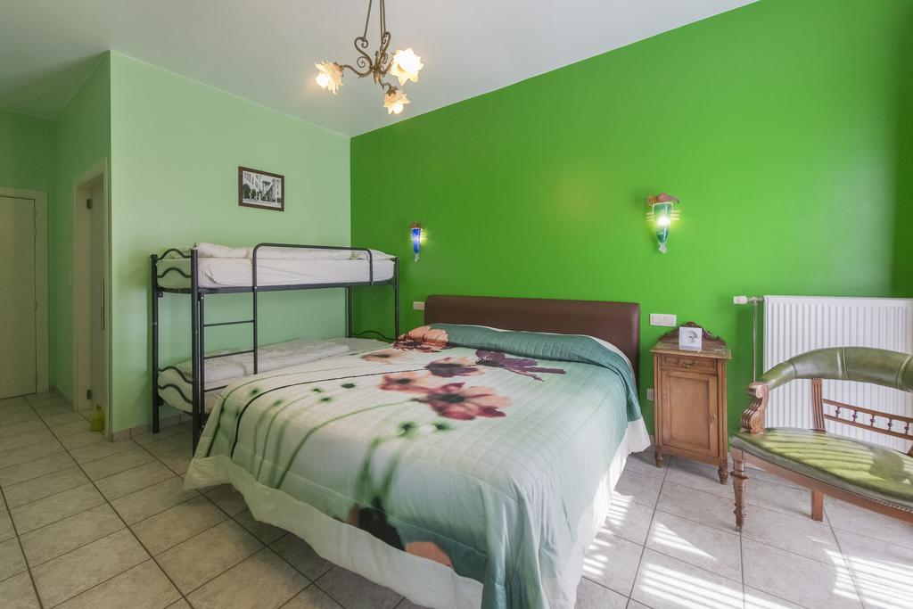 B&B Casa Roman & Vakantiewoning Voor 1 Pers Tot Max 32 Personen Zonhoven Exteriör bild